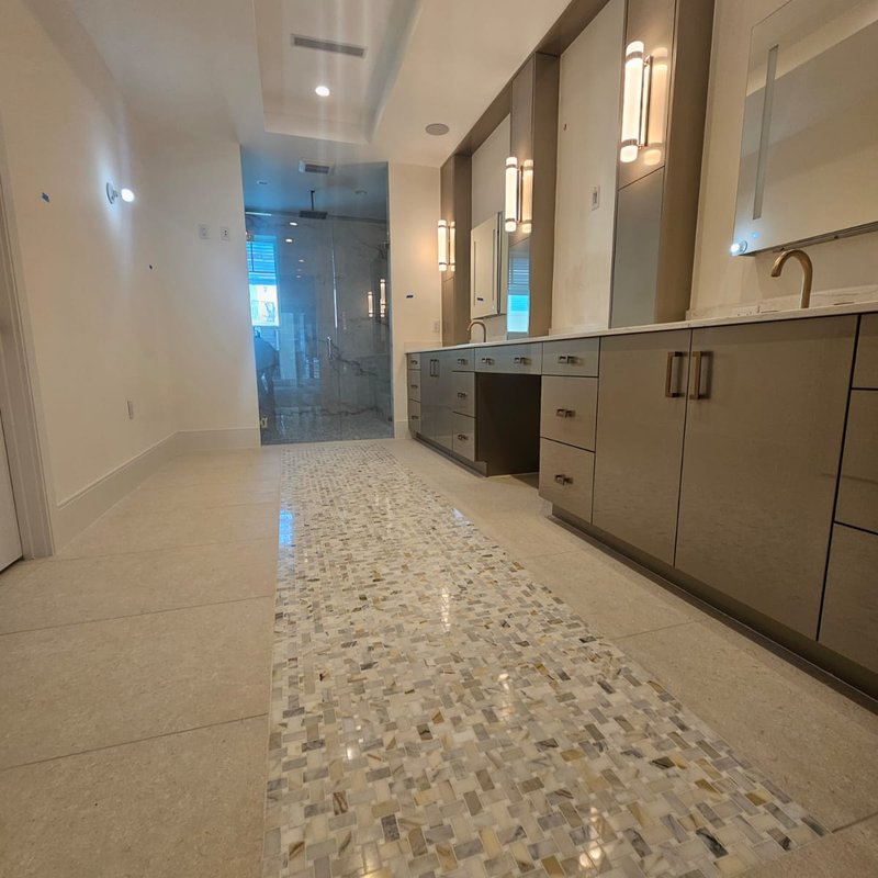 Patterned luxurious tile flooring in Florida