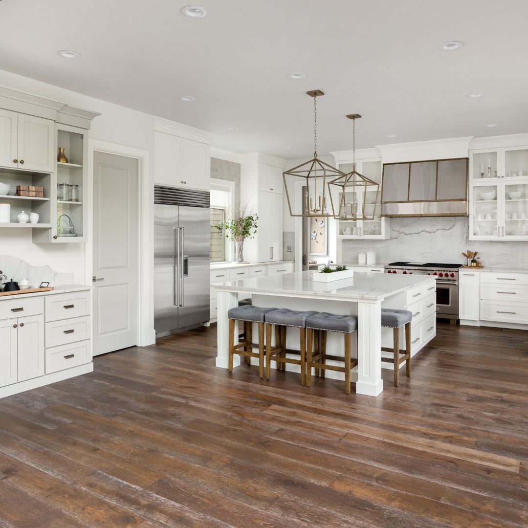 Breaking down the differences between solid and engineered hardwood flooring