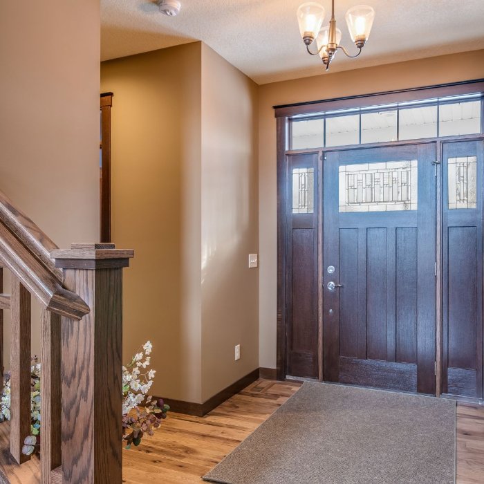 Entryway hardwood flooring